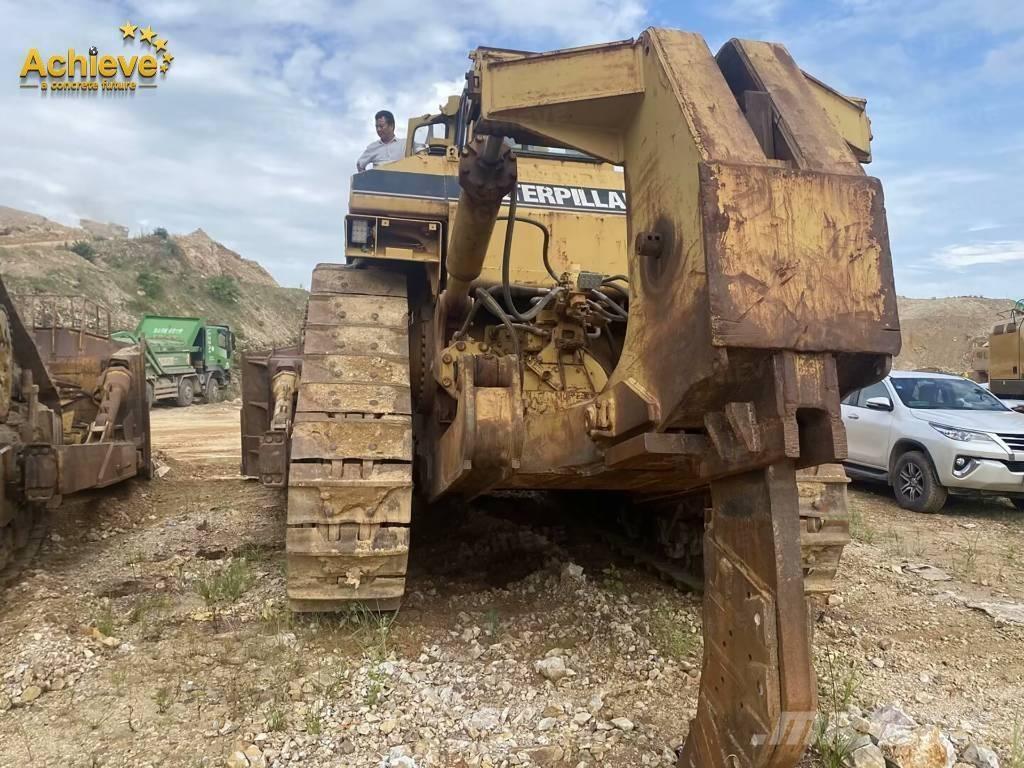 CAT D 11 N Buldooserid