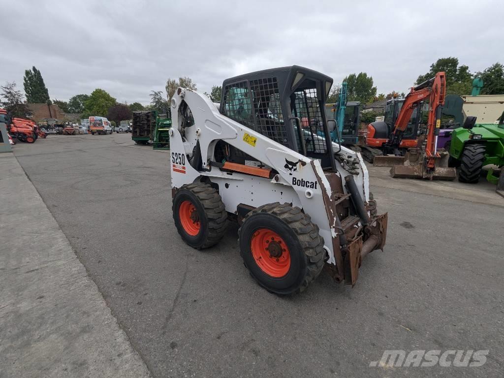 Bobcat S 250 Kompaktlaadurid