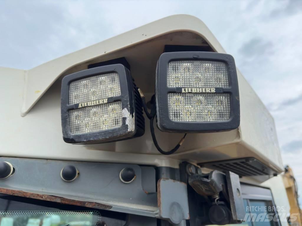 Liebherr PR 736 LGP Buldooserid