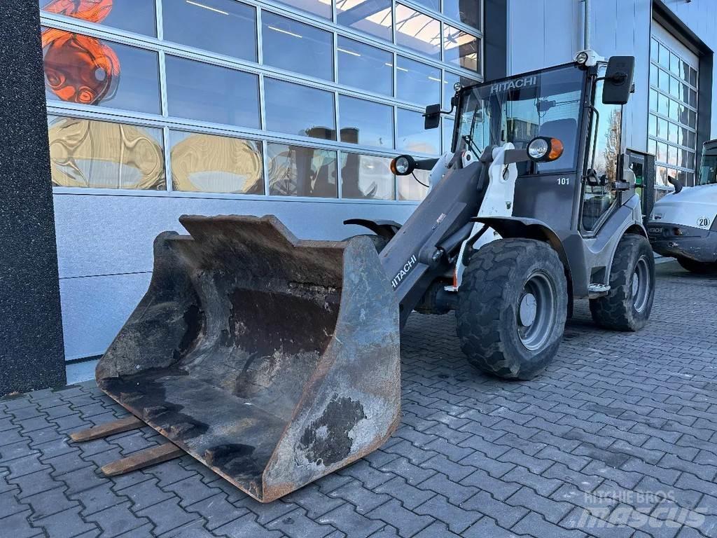 Hitachi ZW75 Rataslaadurid