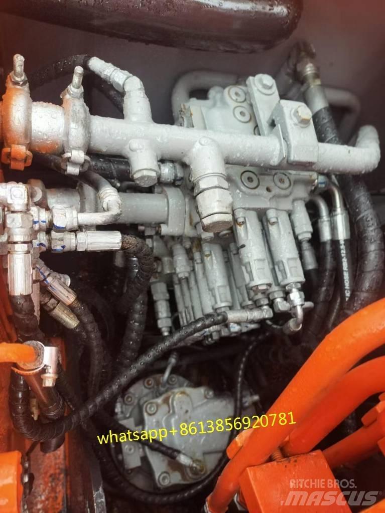 Hitachi ZX 70 Miniekskavaatorid < 7 t