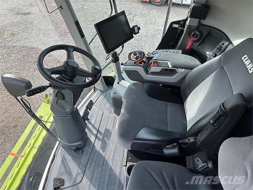 CLAAS Lexion 7400 Teraviljakombainid