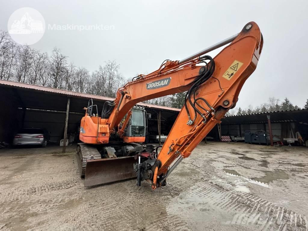 Doosan DX 235 LCR Roomikekskavaatorid