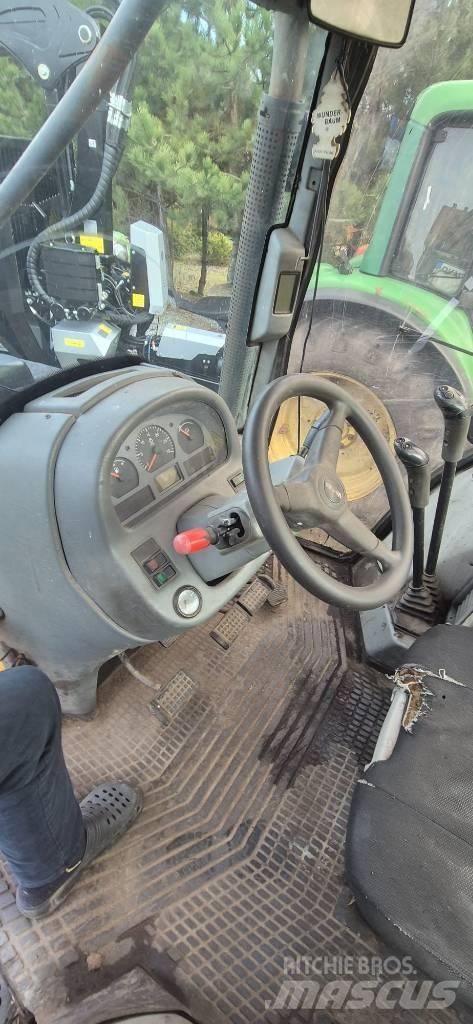Valtra 6850 Traktorid