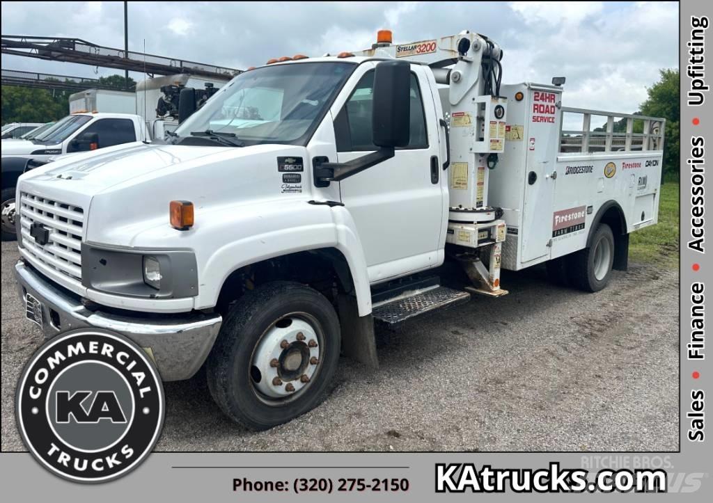 Chevrolet C5500 Roomikkraanad