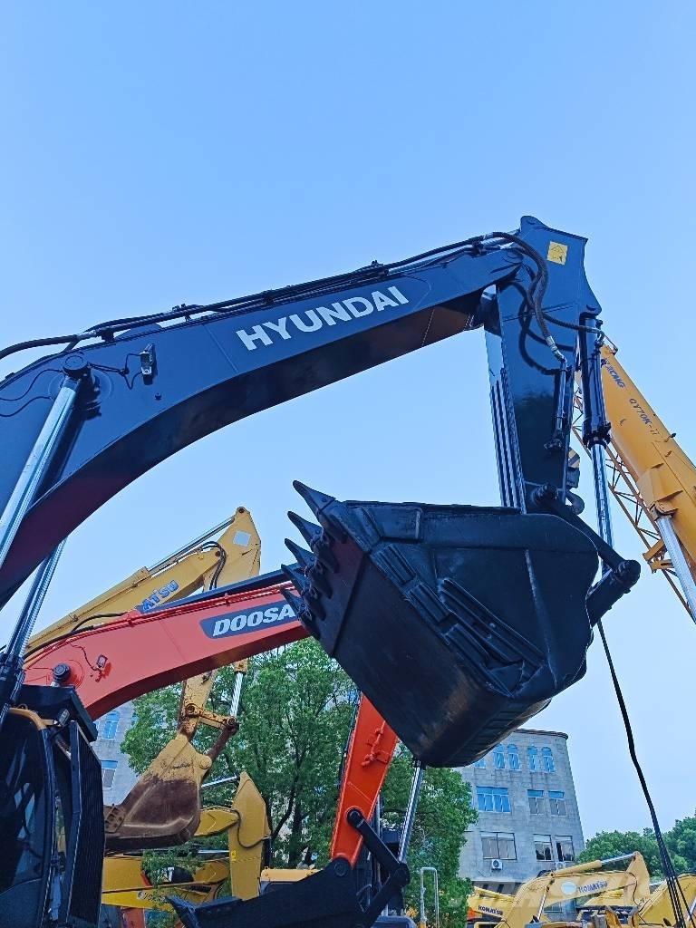 Hyundai R305LC-9T Roomikekskavaatorid