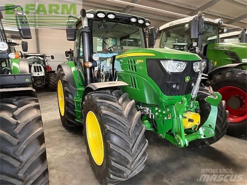 John Deere 6125 r Traktorid