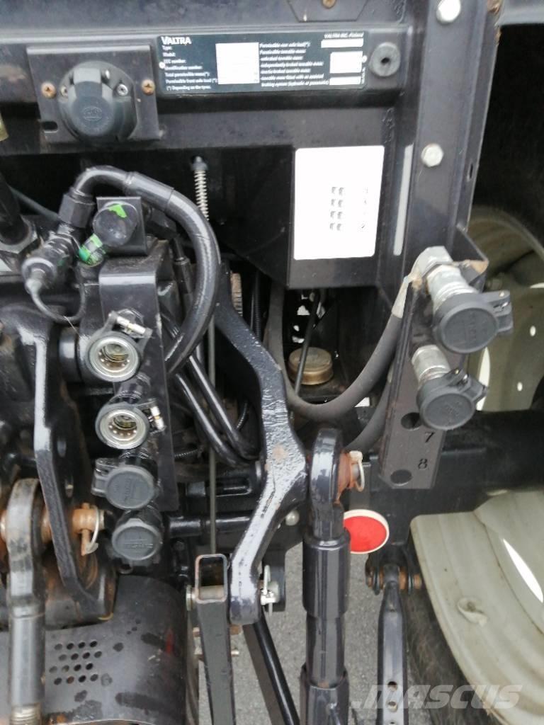 Valtra A 95 Traktorid