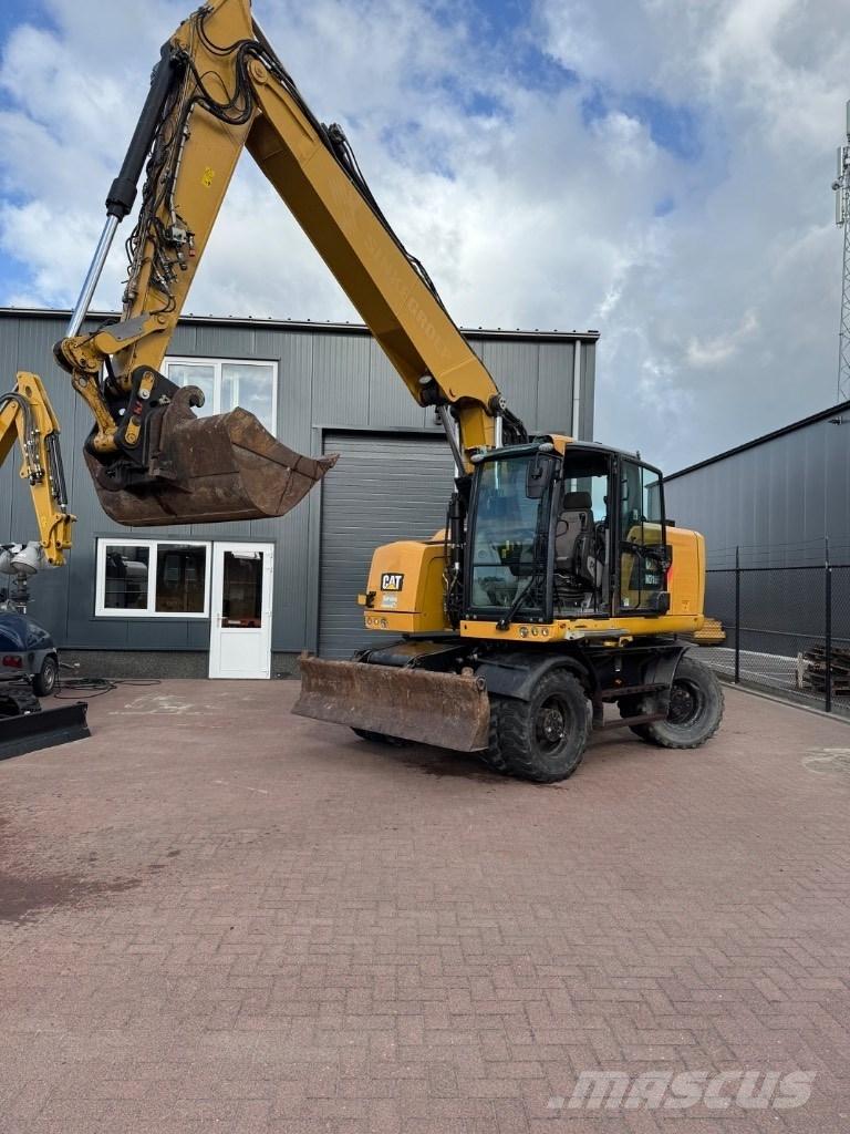 CAT 318 Ratasekskavaatorid