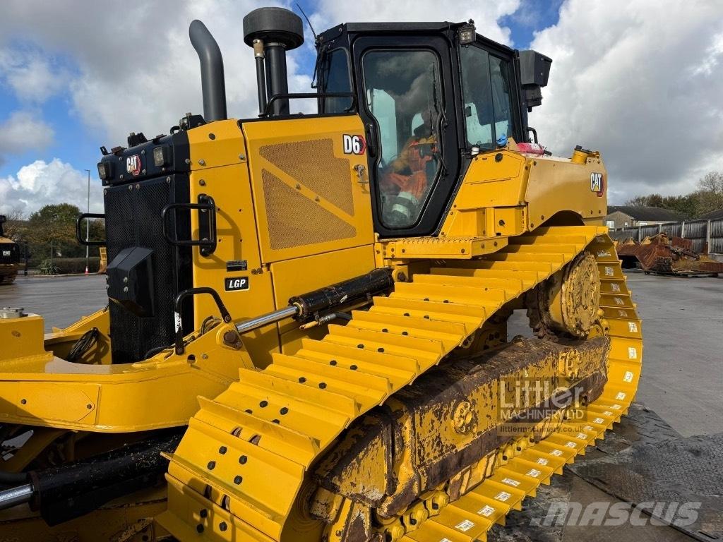 CAT D 6 LGP Buldooserid