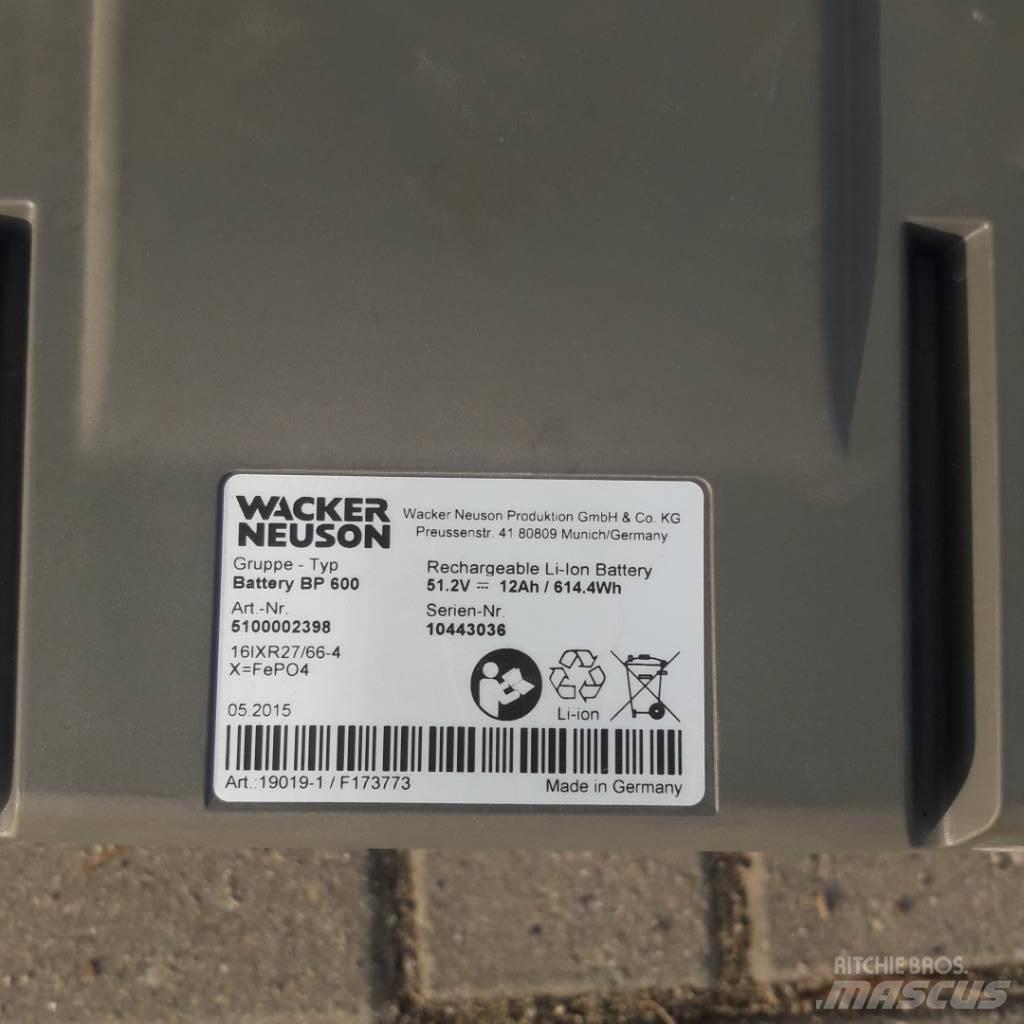 Wacker Neuson AS 50 Vibroplaadid