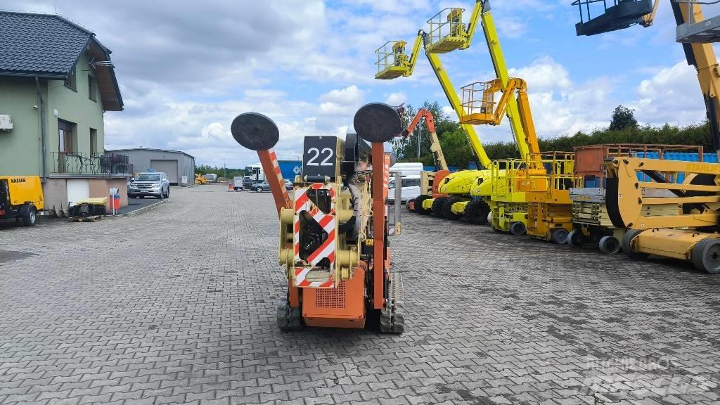 JLG X 23 J Iseliikuvad poomtõstukid