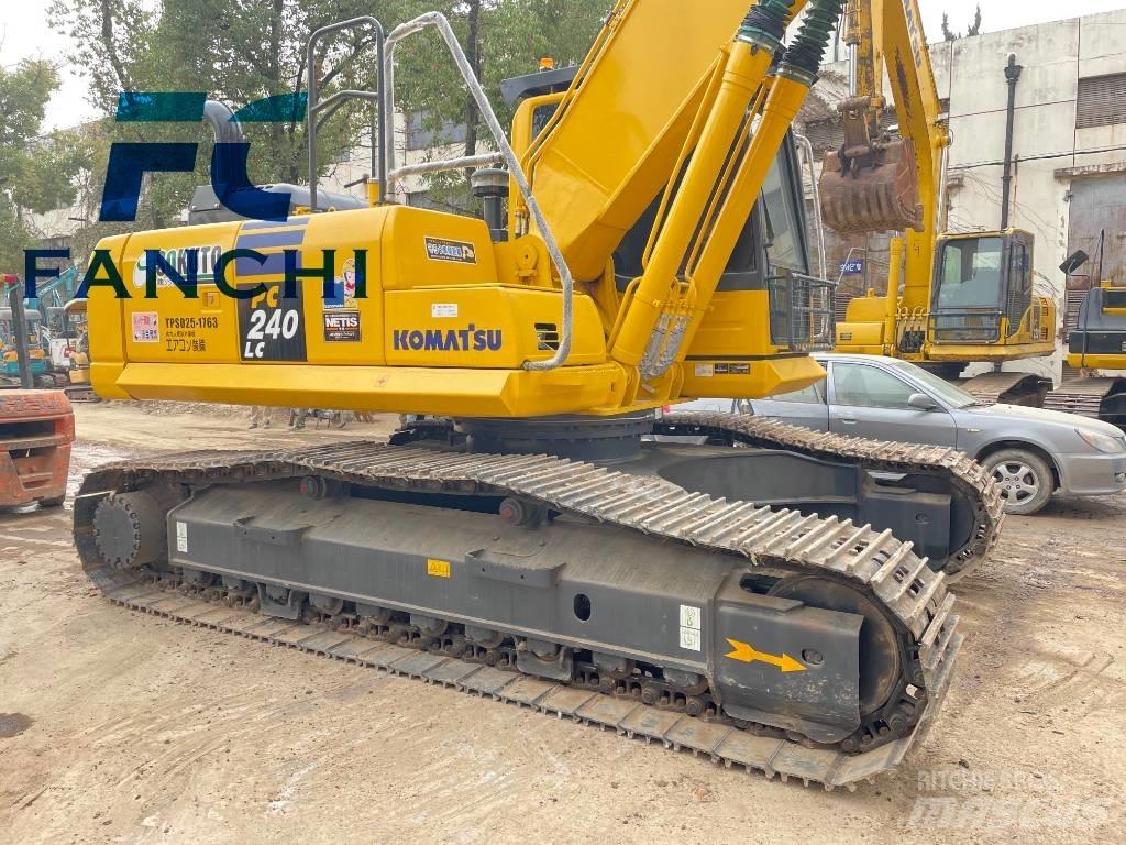 Komatsu PC 240 Roomikekskavaatorid