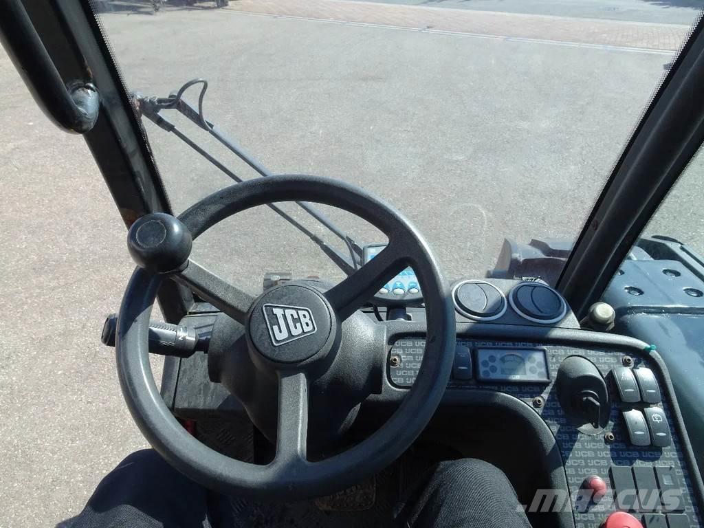 JCB TLT35D Teleskooplaadurid