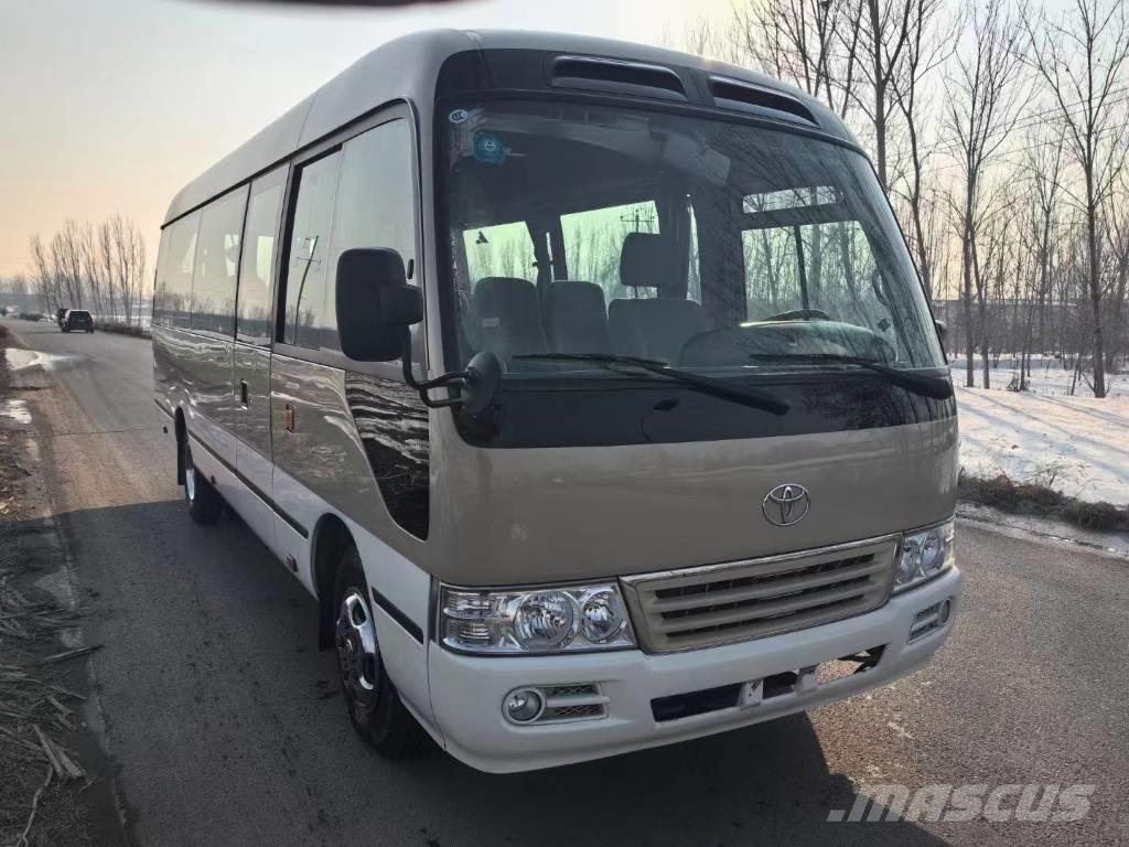 Toyota Coaster Bus Väikebussid