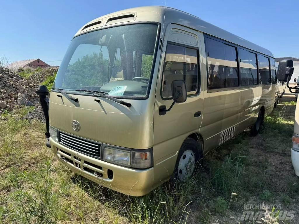 Toyota Coaster Bus Väikebussid
