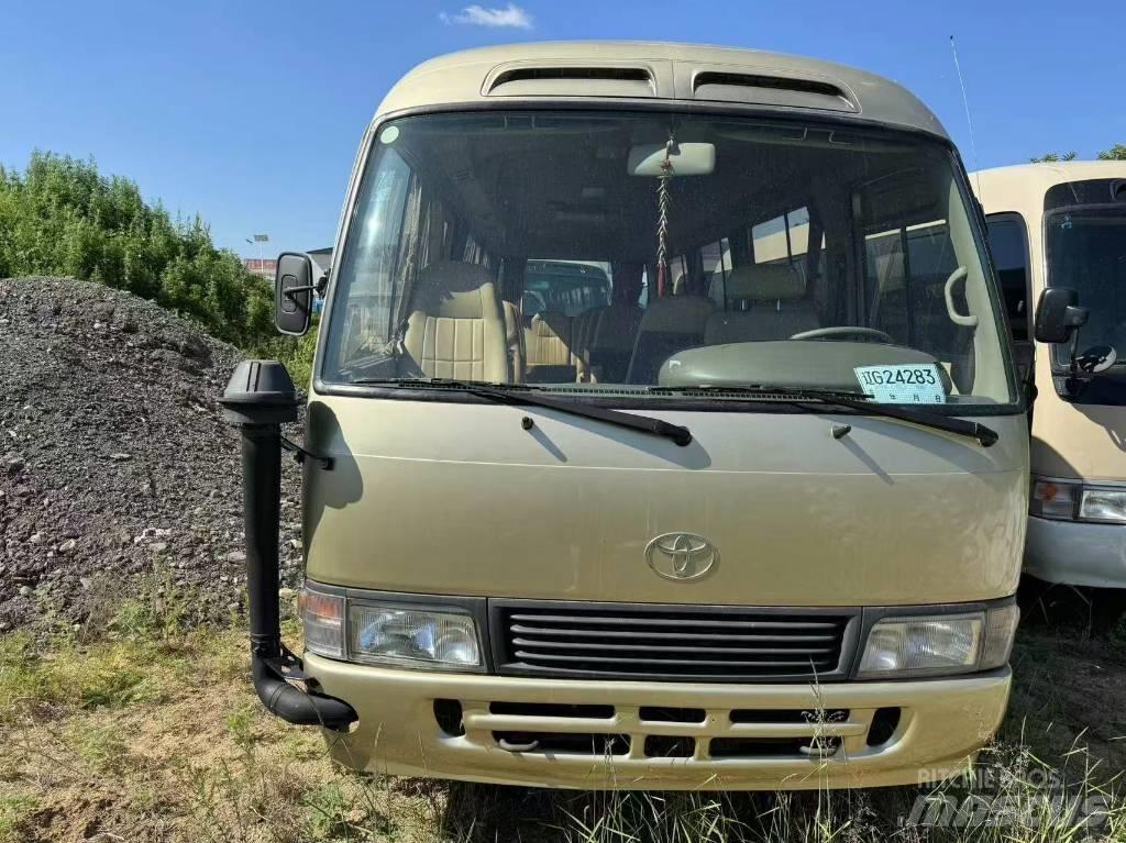 Toyota Coaster Bus Väikebussid