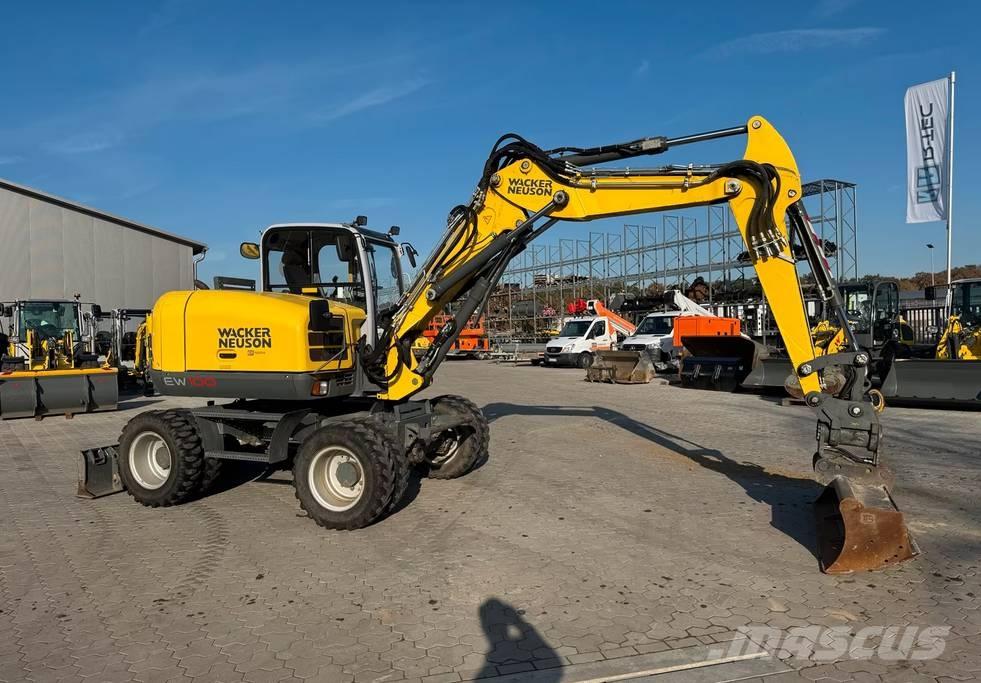Wacker Neuson EW 100 Ratasekskavaatorid