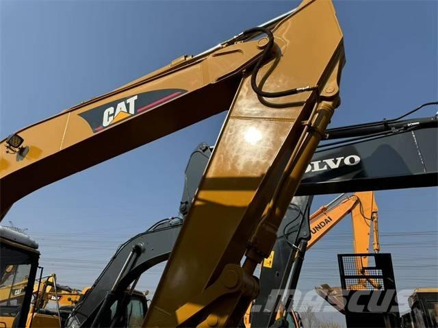 CAT 320 B L Roomikekskavaatorid