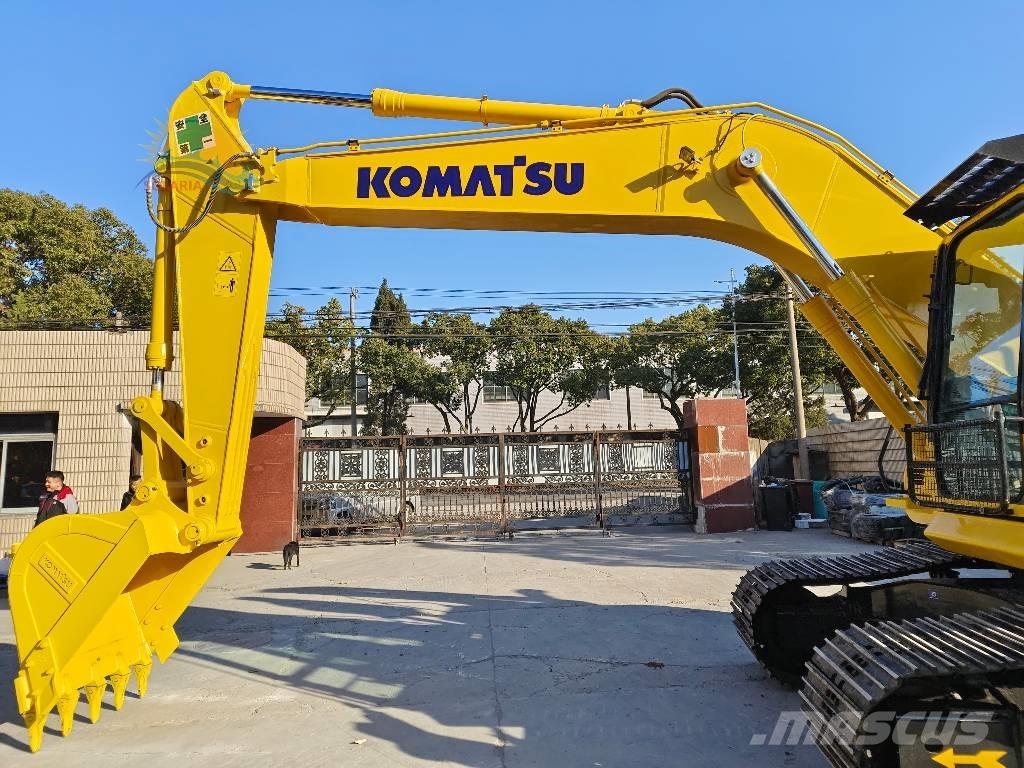 Komatsu PC 210-8 Roomikekskavaatorid