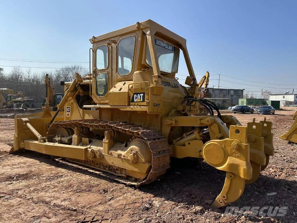 CAT D 8 K Buldooserid