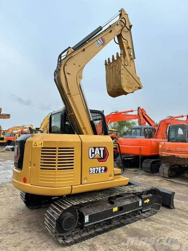 CAT 307  E Roomikekskavaatorid