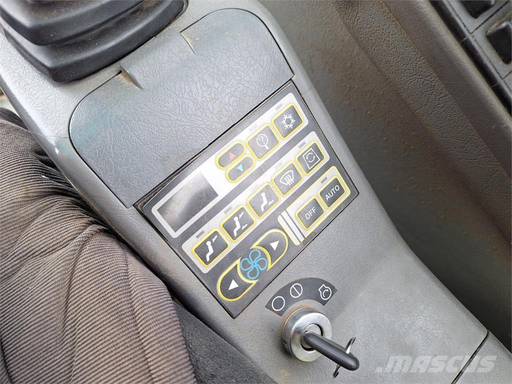 Volvo EC 360 BNLC Muu