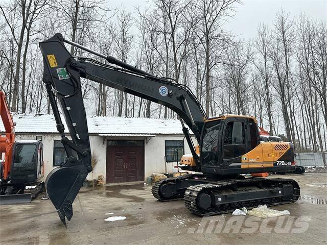 Hyundai R220lc-9s Roomikekskavaatorid