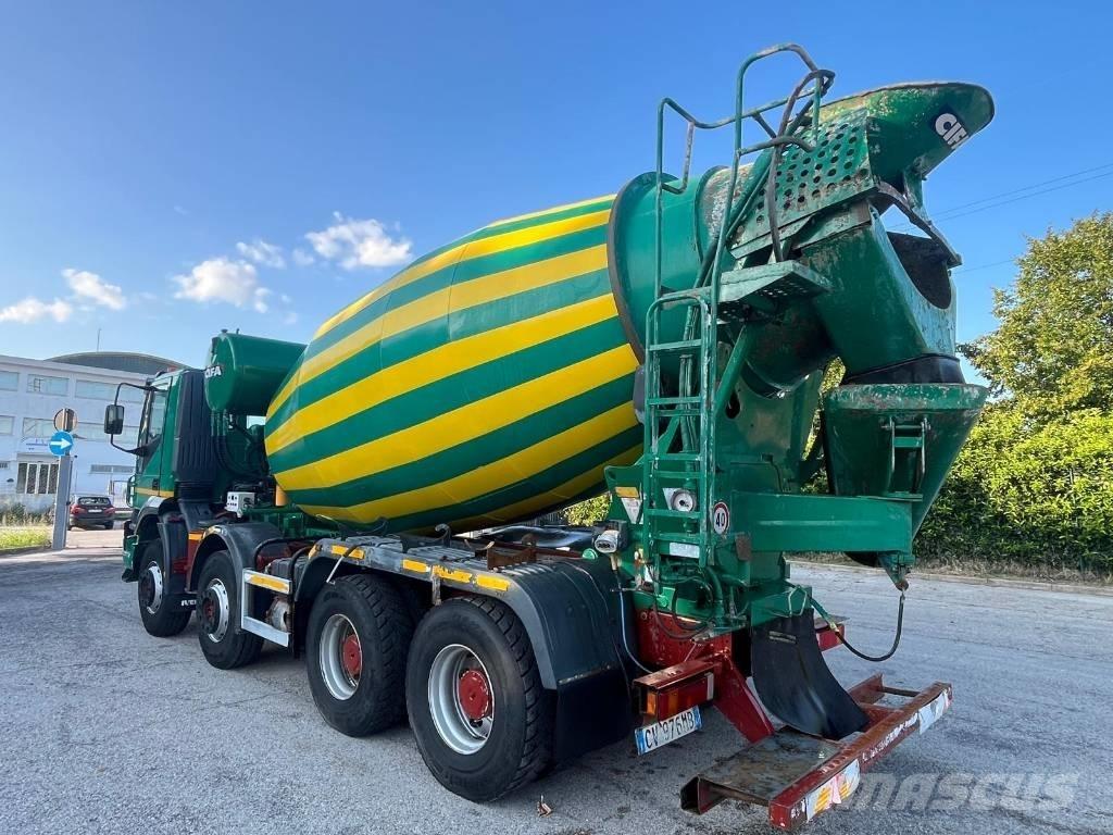 Iveco Trakker 440 Betooniveokid