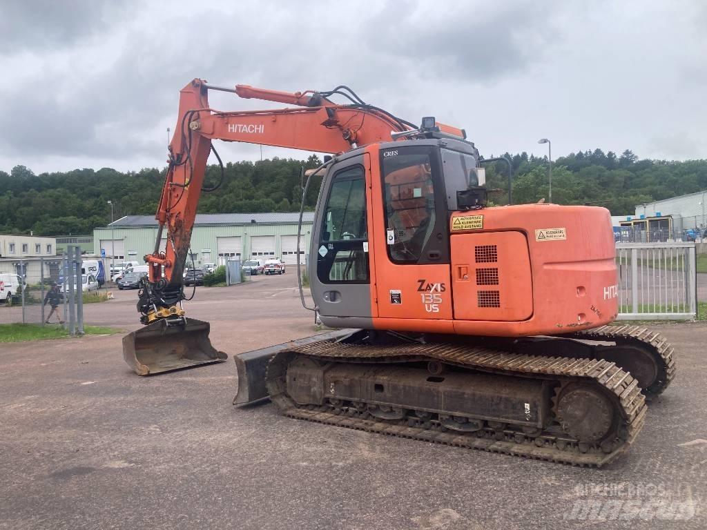 Hitachi ZX 135 US Roomikekskavaatorid