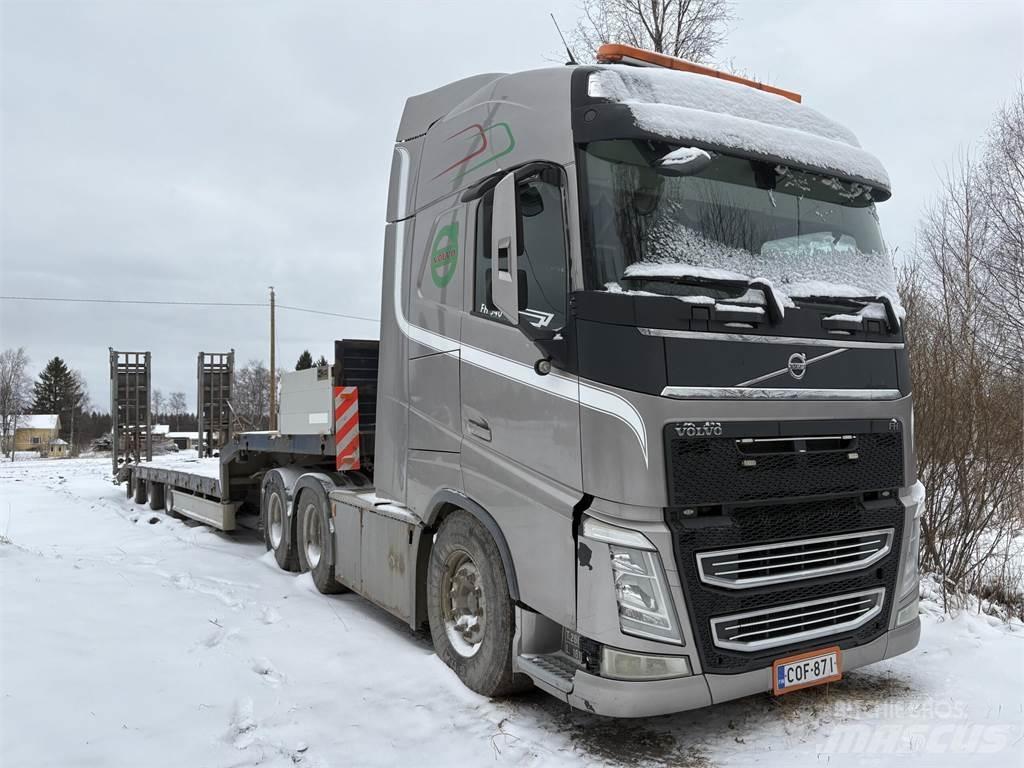 Volvo FH13 540 6x4 Sadulveokid