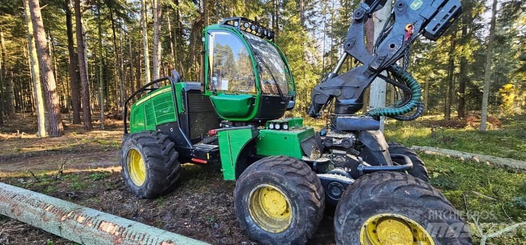 John Deere 1270 G Harvesterid