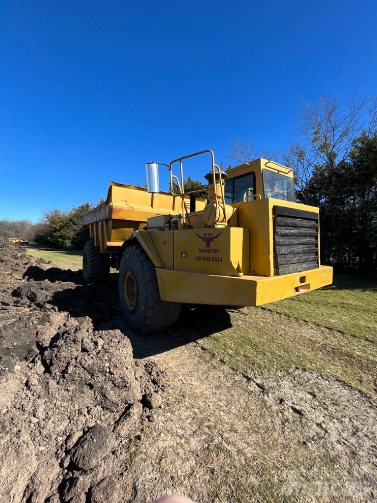CAT D 30 D Liigendraamiga pinnaseveokid