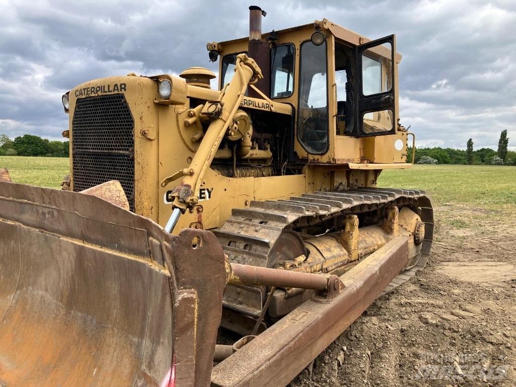 CAT D 8 H Buldooserid