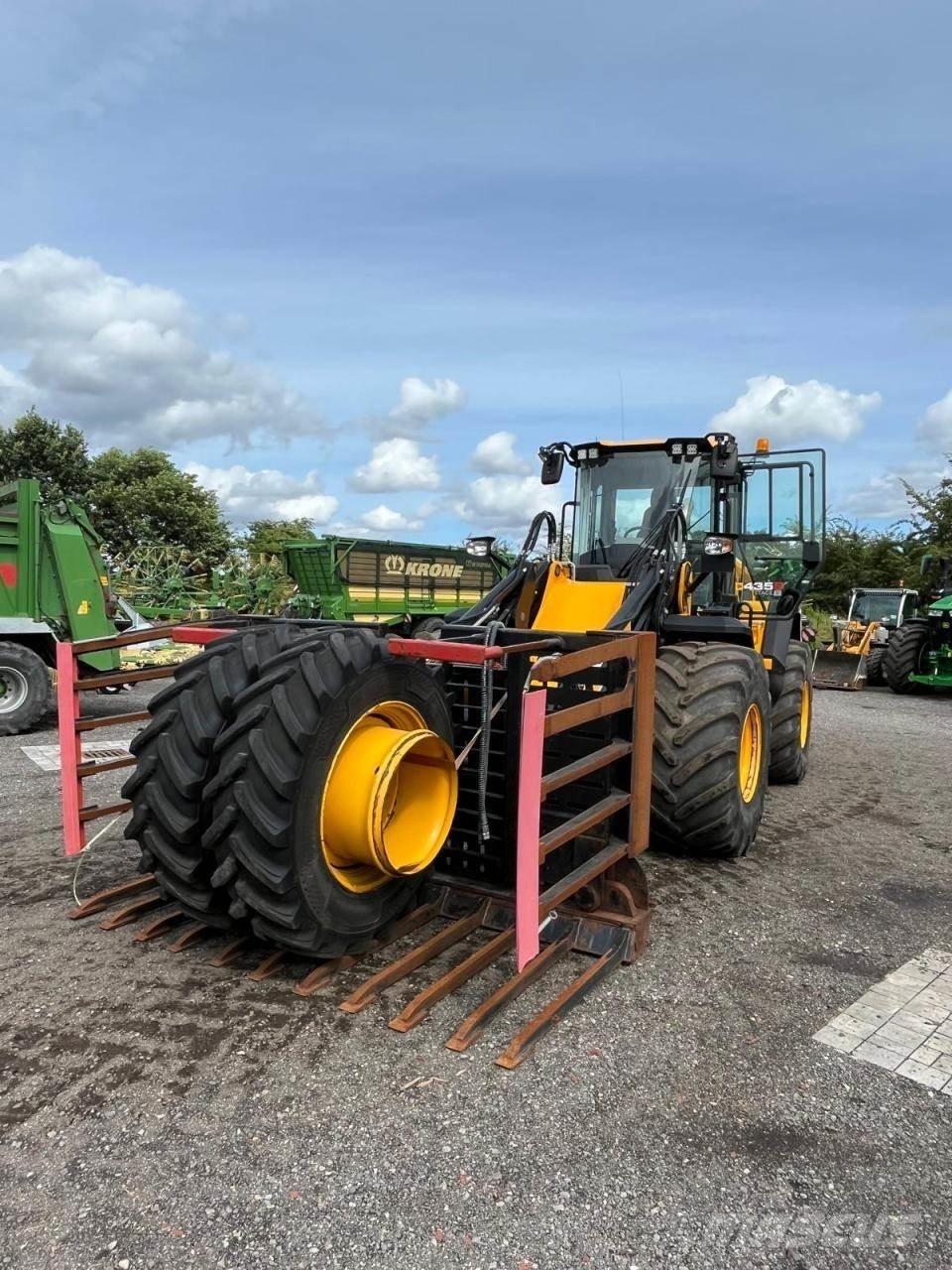 JCB 435 S Rataslaadurid