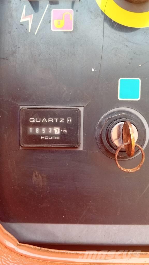 JLG 660 SJC Teleskoop poomtõstukid