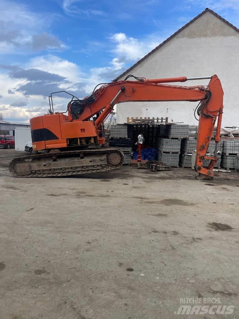 CAT 321 C LCR Roomikekskavaatorid