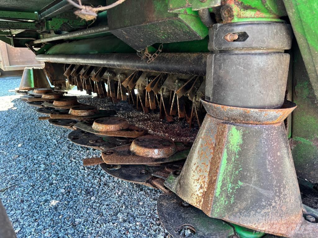 John Deere 131 Muljurniidukid