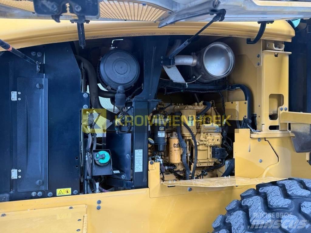 CAT 924 K Rataslaadurid