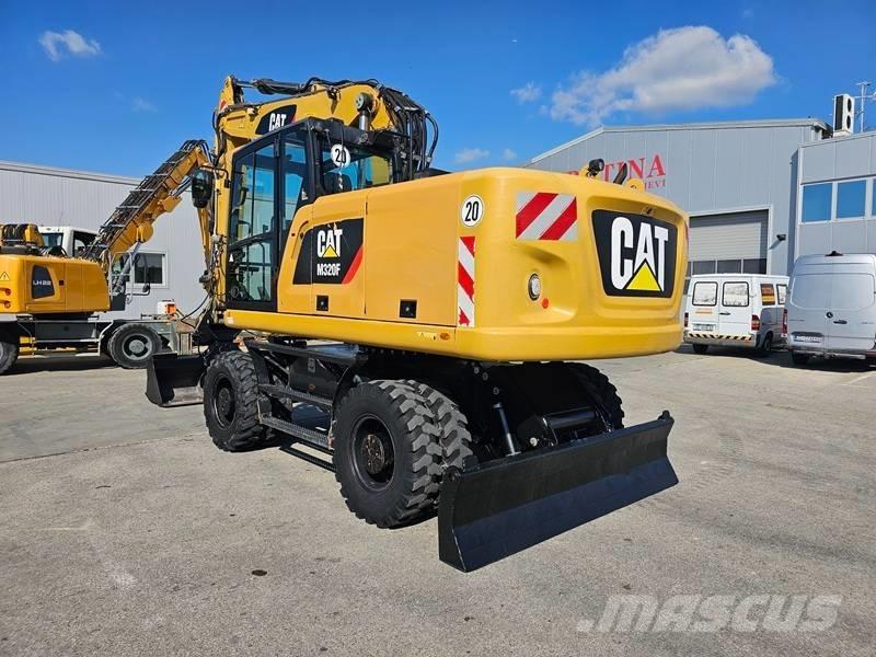 CAT M320F Ratasekskavaatorid