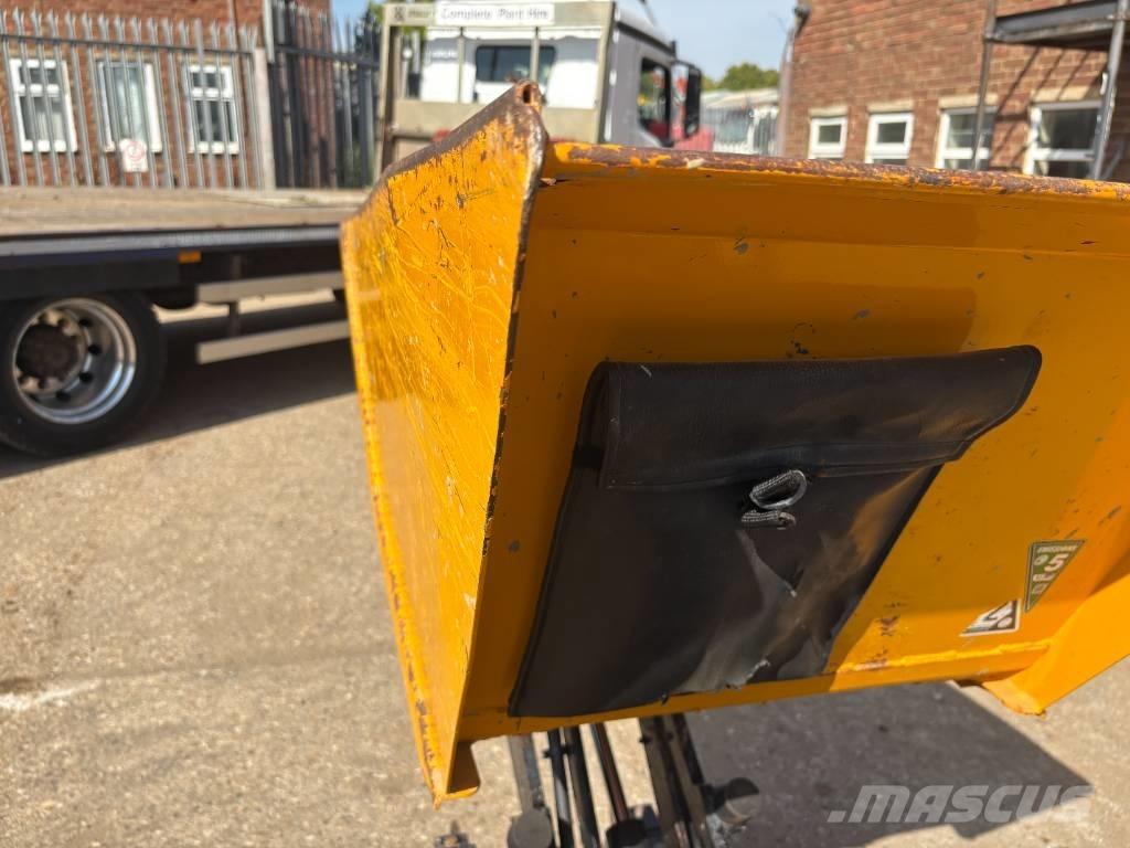 JCB HT D5 Roomikkallurid