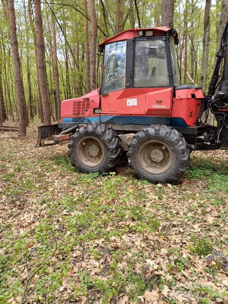 Valmet 840.2 Forwarderid