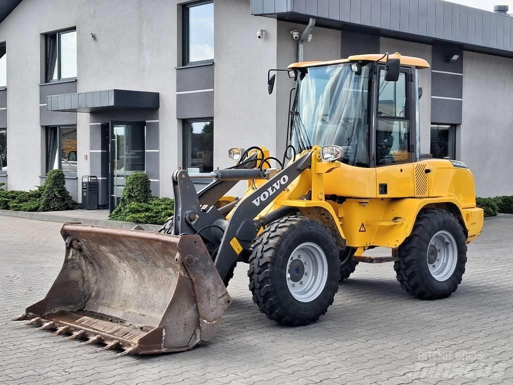 Volvo L 30 G Rataslaadurid