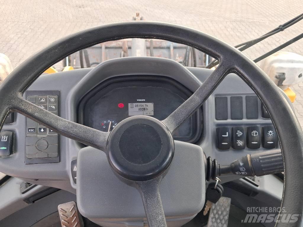 Volvo L 30 G Rataslaadurid