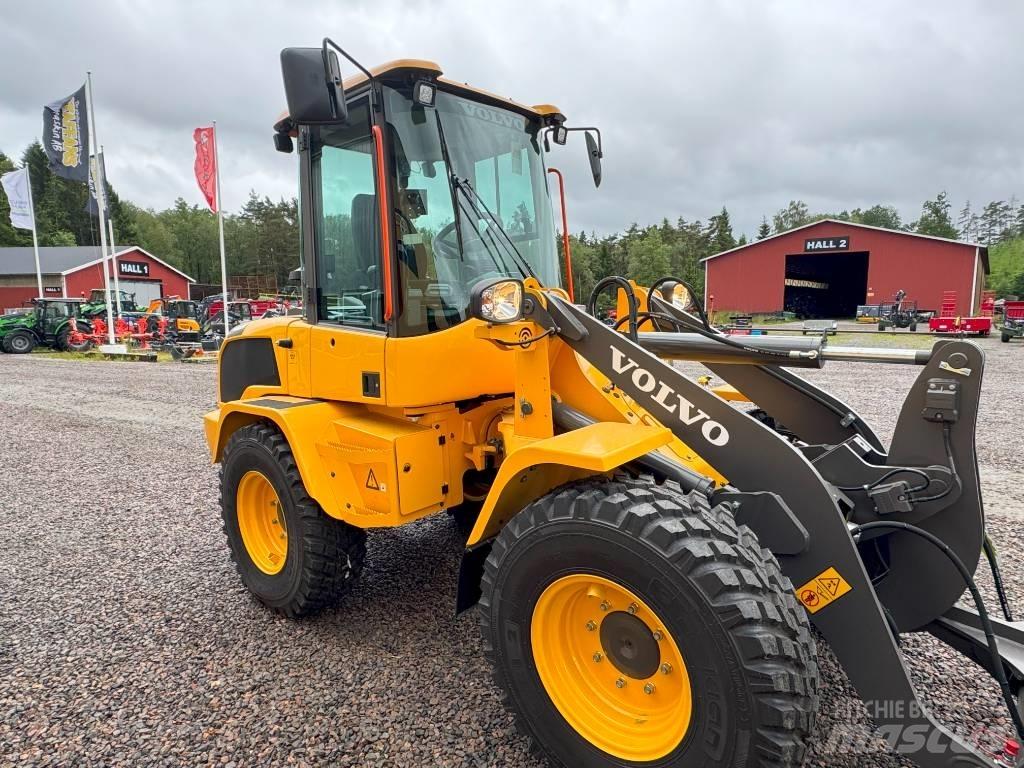 Volvo L 30 HS Rataslaadurid