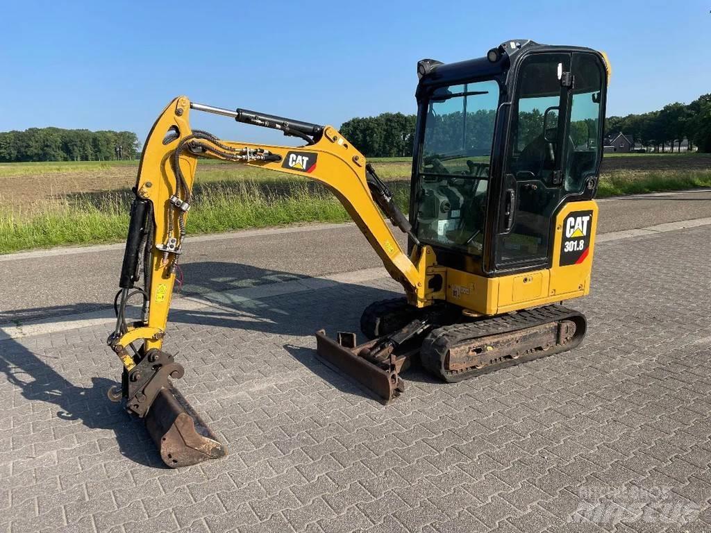 CAT 301.8 Miniekskavaatorid < 7 t