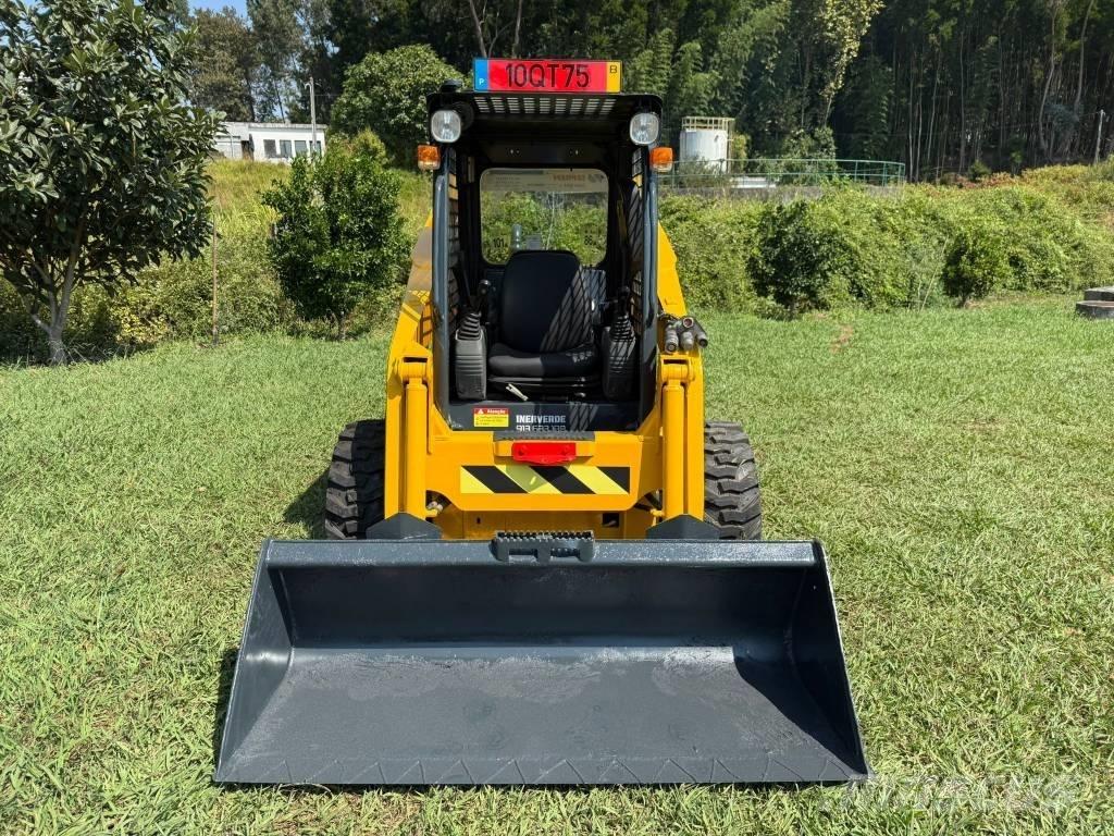 Komatsu SK 820 Kompaktlaadurid
