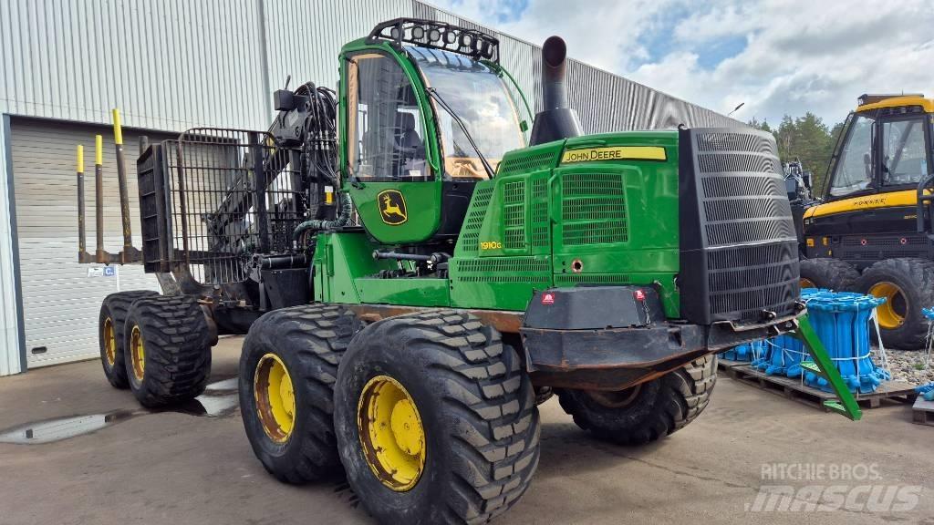 John Deere 1910 G Forwarderid