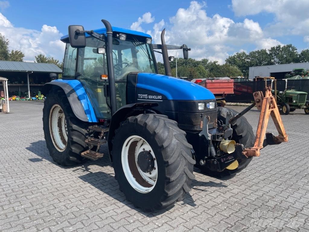 New Holland TS 115 Traktorid