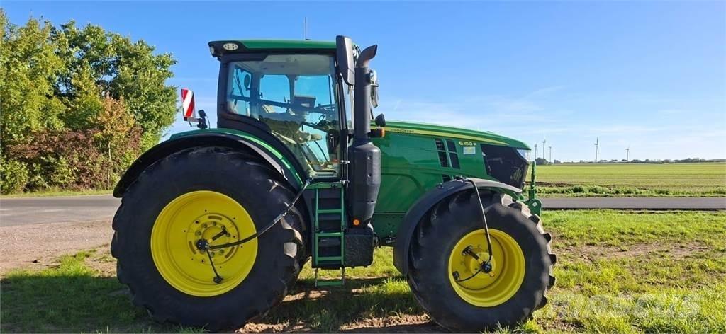 John Deere 6250R Traktorid